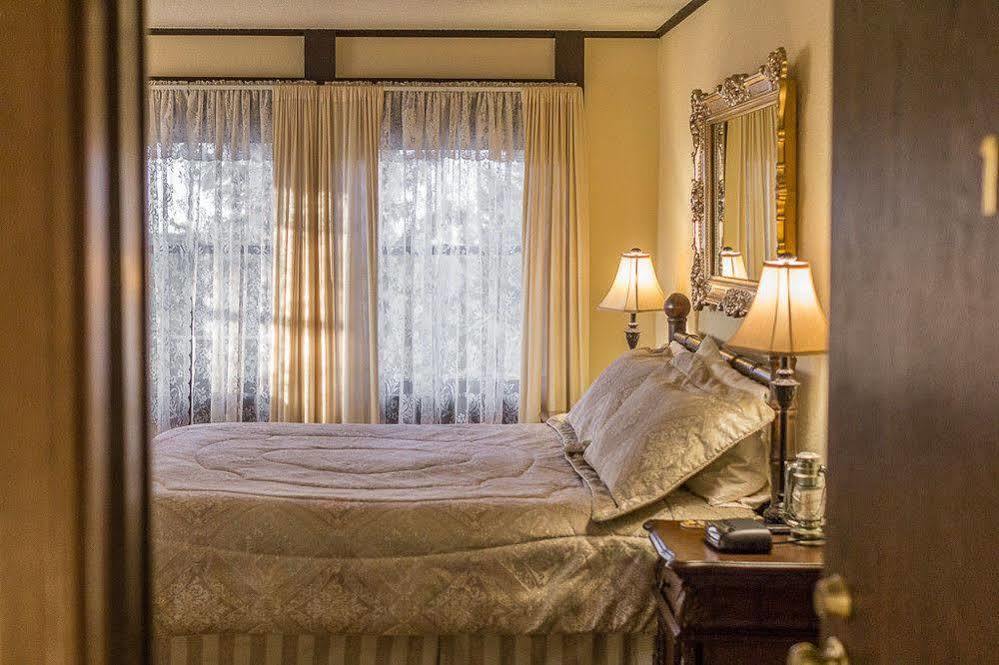 Highland Glen Lodge B&B Anchorage Extérieur photo